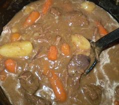 Absolutely the Best Amish Beef Stew