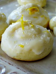 Anginetti, Italian Lemon Knot Cookies