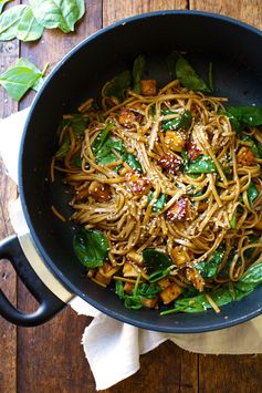 Black Pepper Stir Fried Noodles