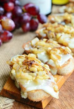 Cheese Party: Brie Crostini w/ Caramelized Onions, Pear and Pine Nuts