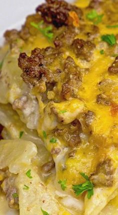 Cheesy Beef & Potatoes Casserole