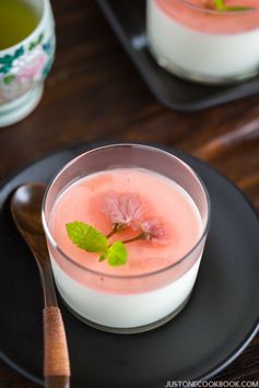 Cherry Blossom Milk Pudding