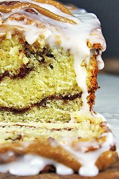 Cinnamon Roll Pound Cake