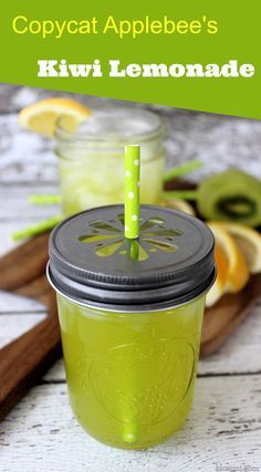 Copycat Applebee's Kiwi Lemonade