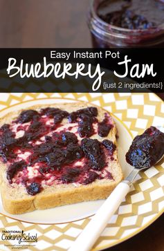 Easy Instant Pot Blueberry Jam (just 2 ingredients!