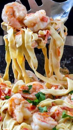 Fettuccine With Shrimp Sauce