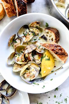 How to Make the Best Steamed Clams