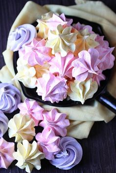 Jell-O Meringue Cookies