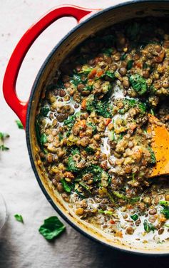 One-Pot Creamy Spinach Lentils