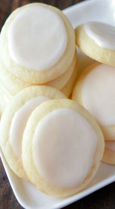Almond Meltaway Cookies