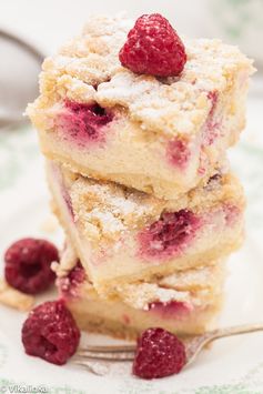 Almond Raspberry Cheesecake Bars