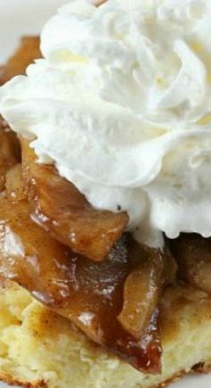 Apple Pie Overnight Breakfast Bake