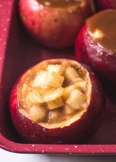 Caramel Apple Pie Baked in an Apple