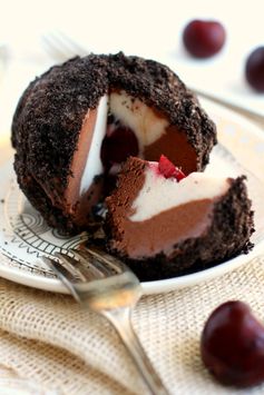 Chocolate and Vanilla Tartufo