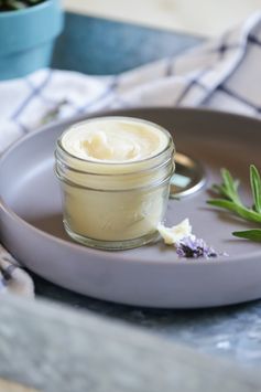 DIY Homemade Deodorant with Lavender