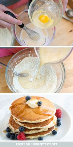 Easy Fluffy Pancakes Recipe from Scratch