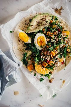 Easy Lunch Wrap with Sweet Potato, Hummus and Egg