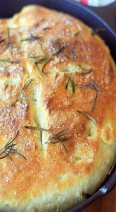 Easy No-Knead Skillet Bread