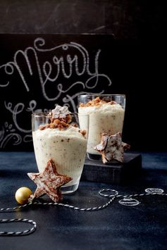 Elisenlebkuchen-Mousse mit weißer Schoki