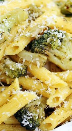 Garlic, Broccoli & Olive Oil Pasta