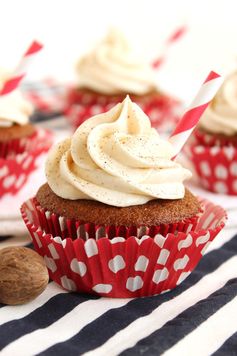 Gingerbread Latte Cupcakes with Eggnog Buttercream Frosting