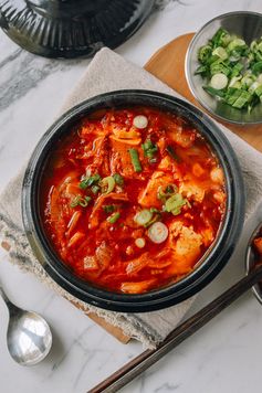 Kimchi Stew (Kimchi Jigae