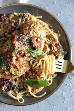 Lightened Up Creamy Sundried Tomato Basil Chicken