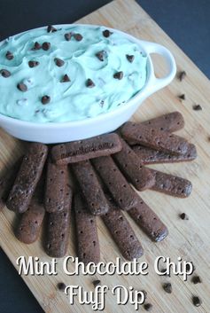 Mint Chocolate Chip Fluff Dip