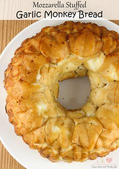 Mozzarella Stuffed Garlic Monkey Bread