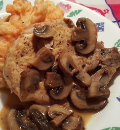 Pressure Cooker Pork Chops in Mushroom Gravy