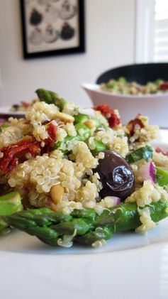 Quinoa Salad with Asparagus, Sundried Tomatoes, Olives & Pine Nuts