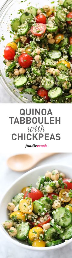 Quinoa Tabbouleh with Chickpeas