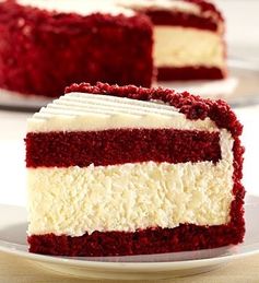 Red Velvet Cheesecake Cake