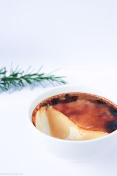 Rosemary creme brûlée