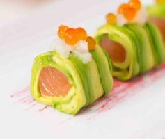 Salmon Avocado Roll