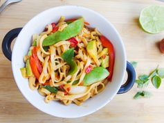 Spicy Basil Noodles (Vegan Drunken Noodles