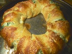 Spinach and Artichoke Wreath(Pampered Chef Copycat