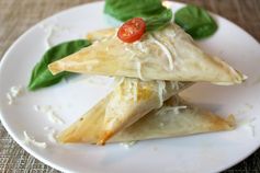 Spinach, Prosciutto & Mozzarella Triangles