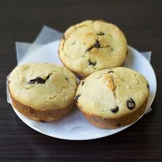 Sugar Free & Gluten Free Chocolate Chip Muffins