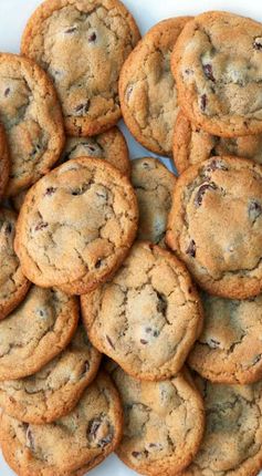 Vanilla Bean Chocolate Chip Cookies