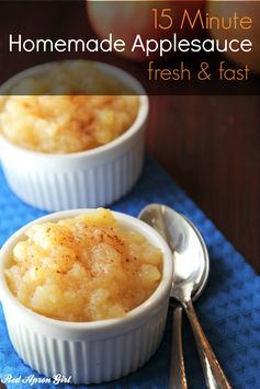 15 Minute Homemade Applesauce