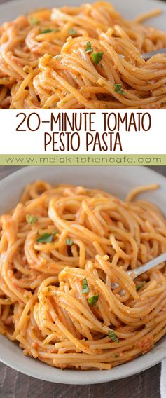 20-Minute Tomato Pesto Pasta