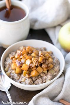 Apple Cinnamon Oatmeal with Caramelized Apples + Pecans