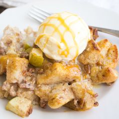 Apple Pecan Bread Pudding