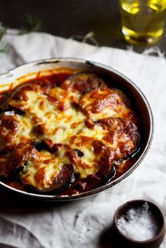 Aubergine, tomato & mushroom bake