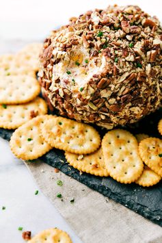 Bacon Ranch Pecan Cheese ball