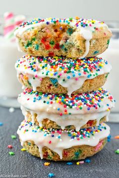 Baked Funfetti Doughnuts