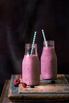 Berry Banana Smoothie