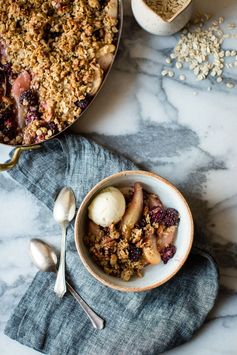 Blackberry, Pear & Ginger Crisp (gluten-free