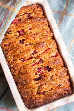 Brown Sugar and Plum Pull-Apart Bread | #BreadBakers